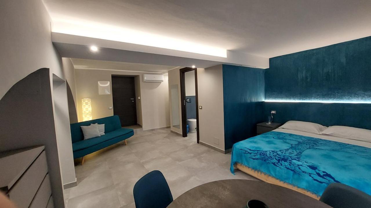 I 3 Principi, Garibaldi Suites Катания Экстерьер фото