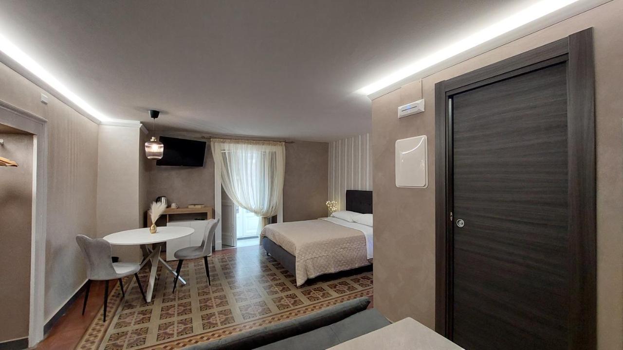 I 3 Principi, Garibaldi Suites Катания Экстерьер фото