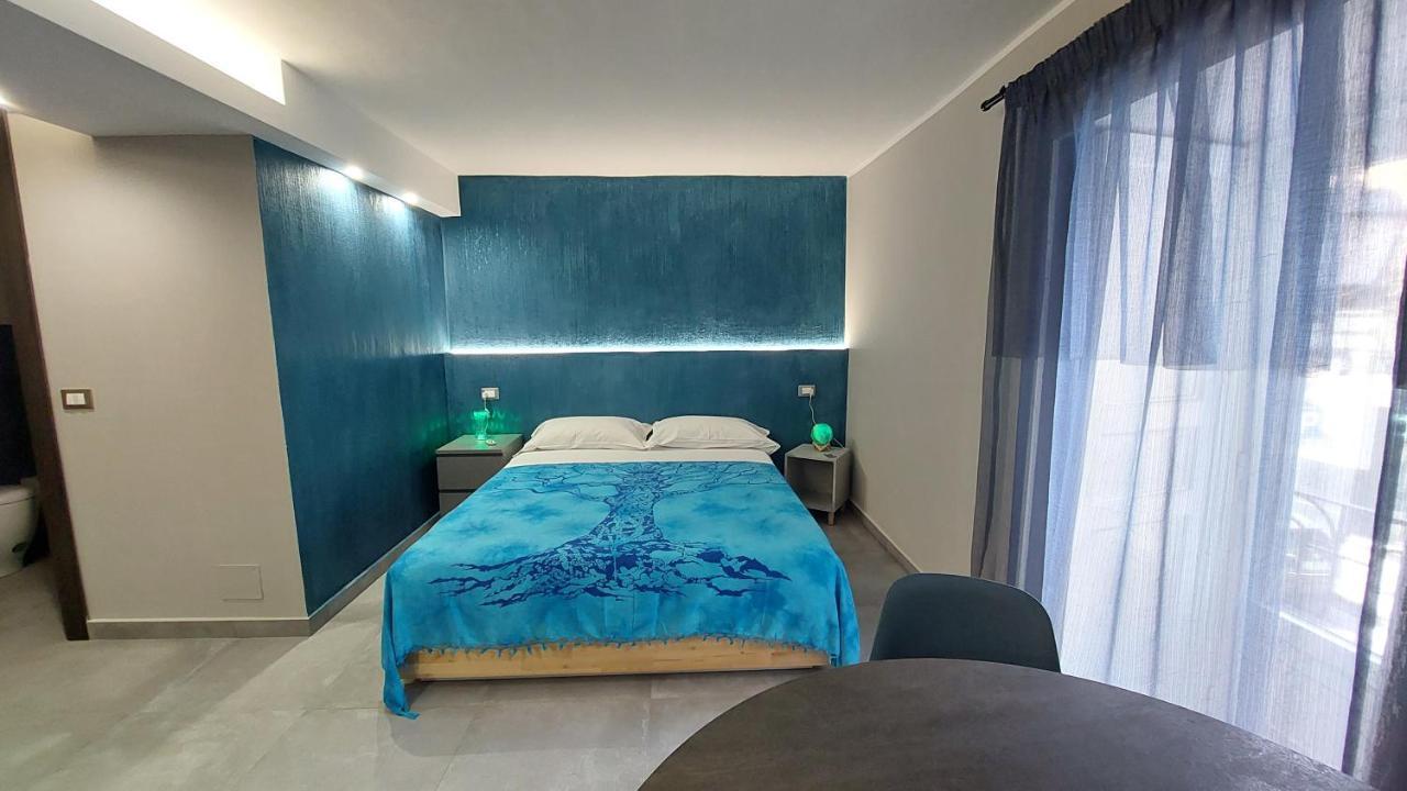 I 3 Principi, Garibaldi Suites Катания Экстерьер фото
